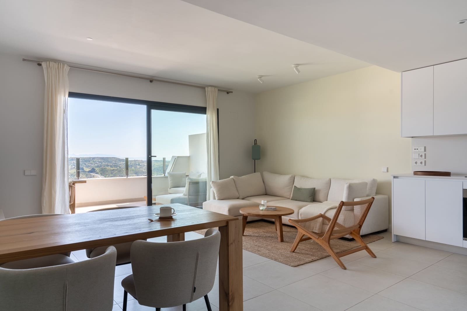 2 bedroom Apartment for sale in Mijas Costa with pool - € 520,000 (Ref: 9719777)