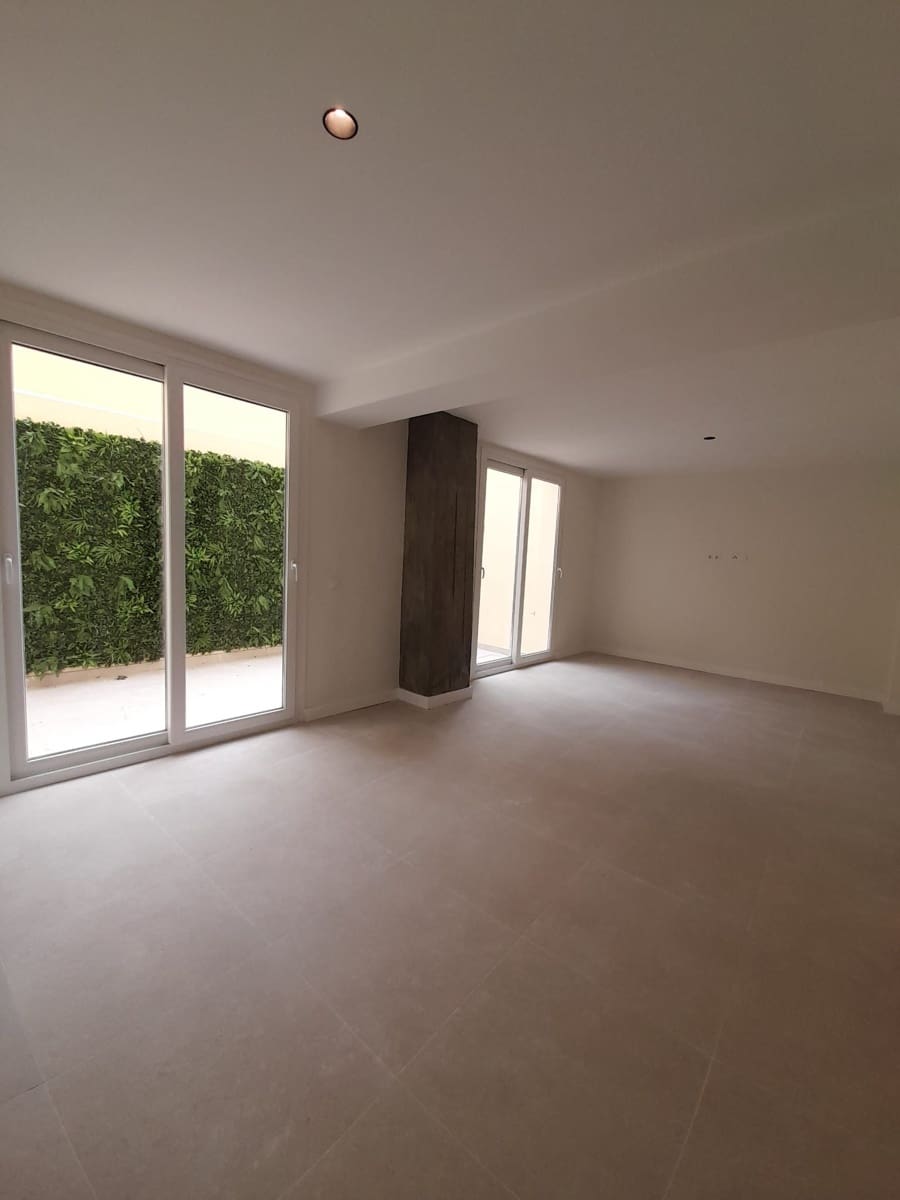 3 bedroom Apartment for sale in Malaga city - € 410,000 (Ref: 9719898)