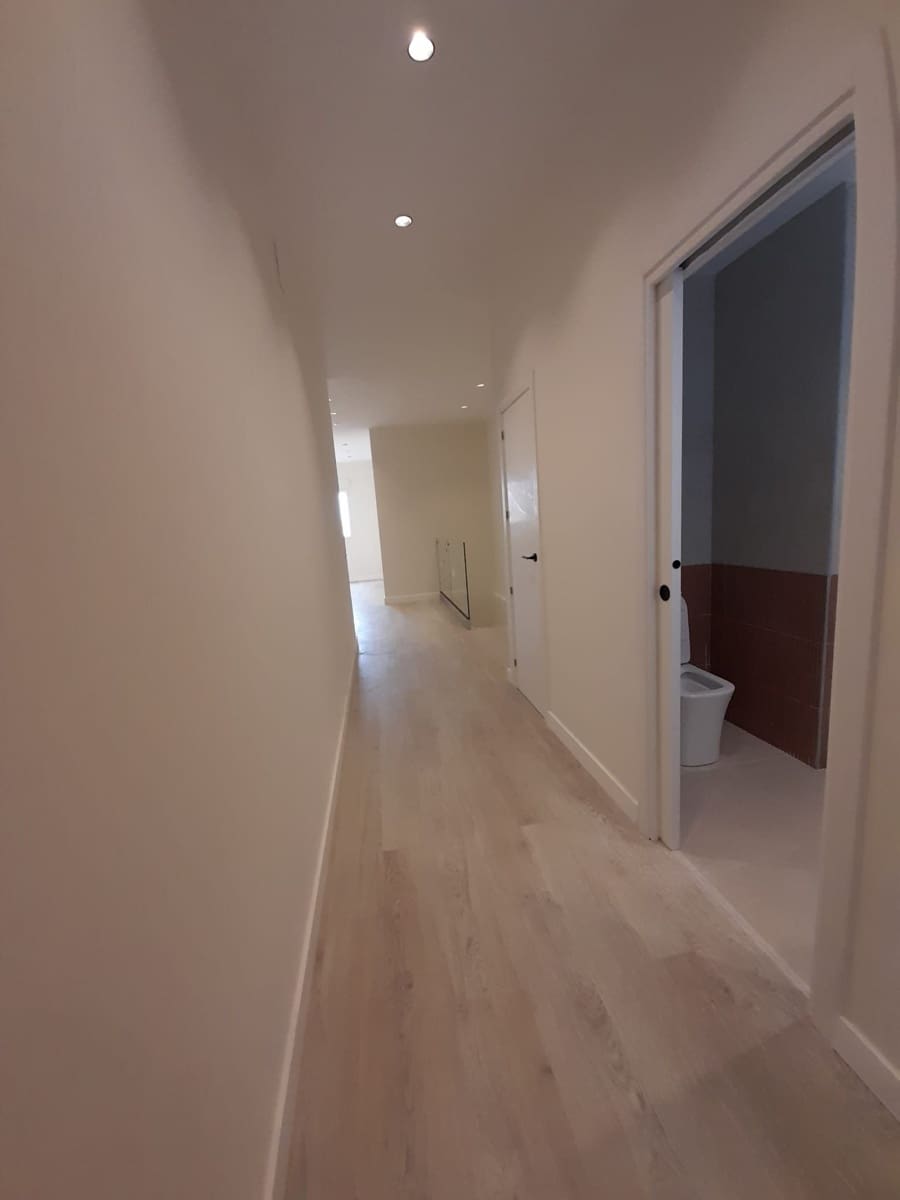 3 bedroom Apartment for sale in Malaga city - € 410,000 (Ref: 9719898)