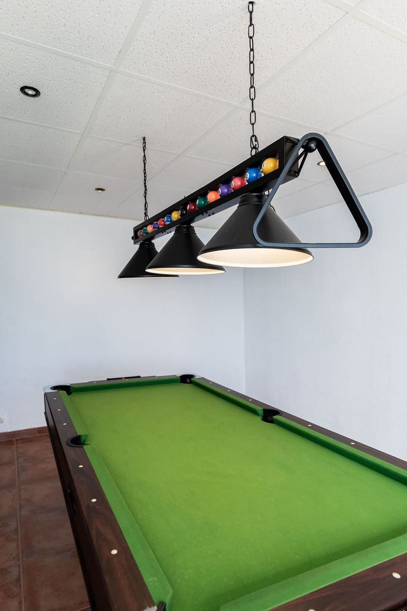 4 quarto Moradia para venda em Fuengirola com piscina - 1 295 000 € (Ref: 9720310)