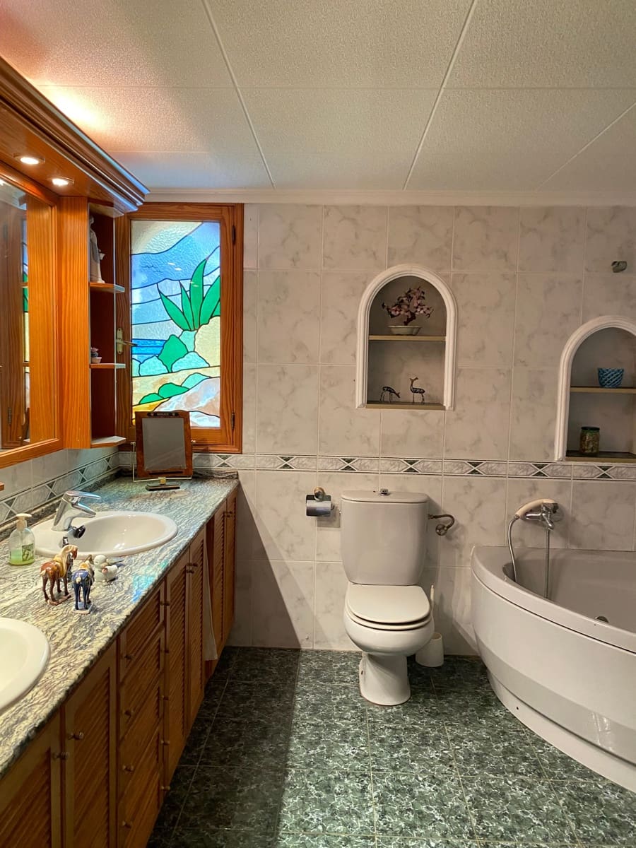 6 quarto Casa em Banda para venda em Esporles com piscina - 1 500 000 € (Ref: 9720830)