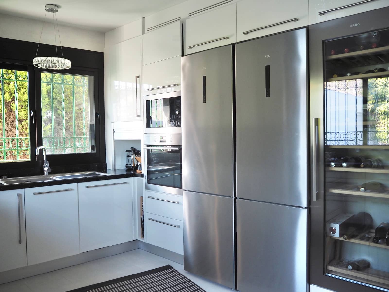 5 bedroom Villa for sale in Benalmadena with pool - € 2,900,000 (Ref: 9722199)