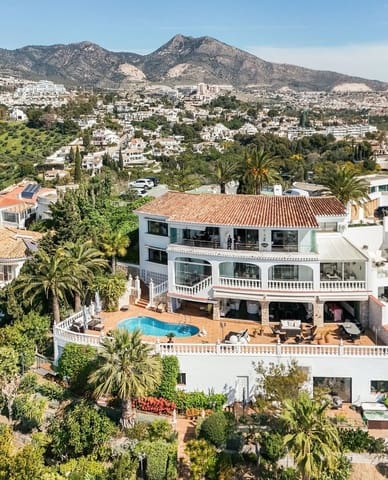 5 bedroom Villa for sale in Torremuelle, Benalmádena with pool - € 2,900,000 (Ref: 9722199)