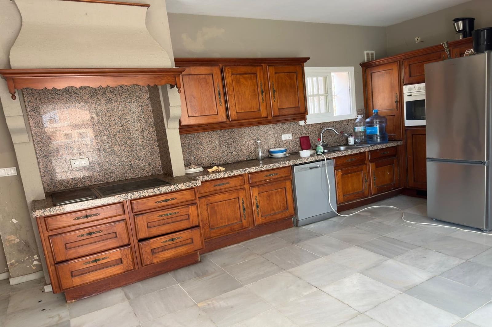 Casa de 4 habitaciones en Benahavís en venta - 1.700.000 € (Ref: 9723828)