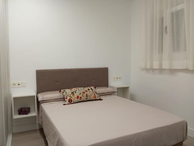 2 soverom Leilighet til salgs i Las Gaviotas  - Carvajal, Fuengirola - € 325 500 (Ref: 9726244)