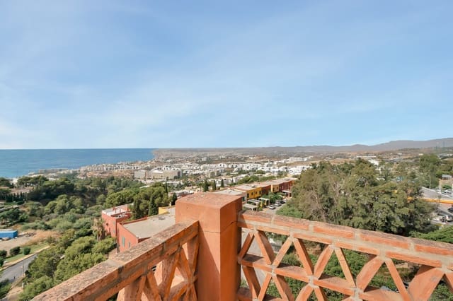 Apartamento de 3 habitaciones en La Capellanía - El Higuerón, Benalmádena en venta con piscina - 640.500 € (Ref: 9726246)