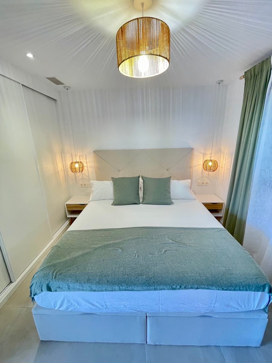 2 sypialnia Penthouse na sprzedaż w Fuengirola z basenem - 475 000 € (Ref: 9727073)