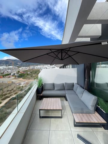 2 soverom Penthouse til salgs i El Higuerón, Fuengirola med svømmebasseng - € 475 000 (Ref: 9727073)