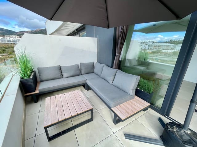 2 soverom Penthouse til salgs i El Higuerón, Fuengirola med svømmebasseng - € 475 000 (Ref: 9727073)