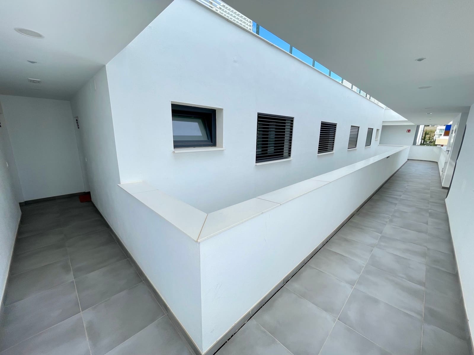 2 sypialnia Penthouse na sprzedaż w Fuengirola z basenem - 475 000 € (Ref: 9727073)