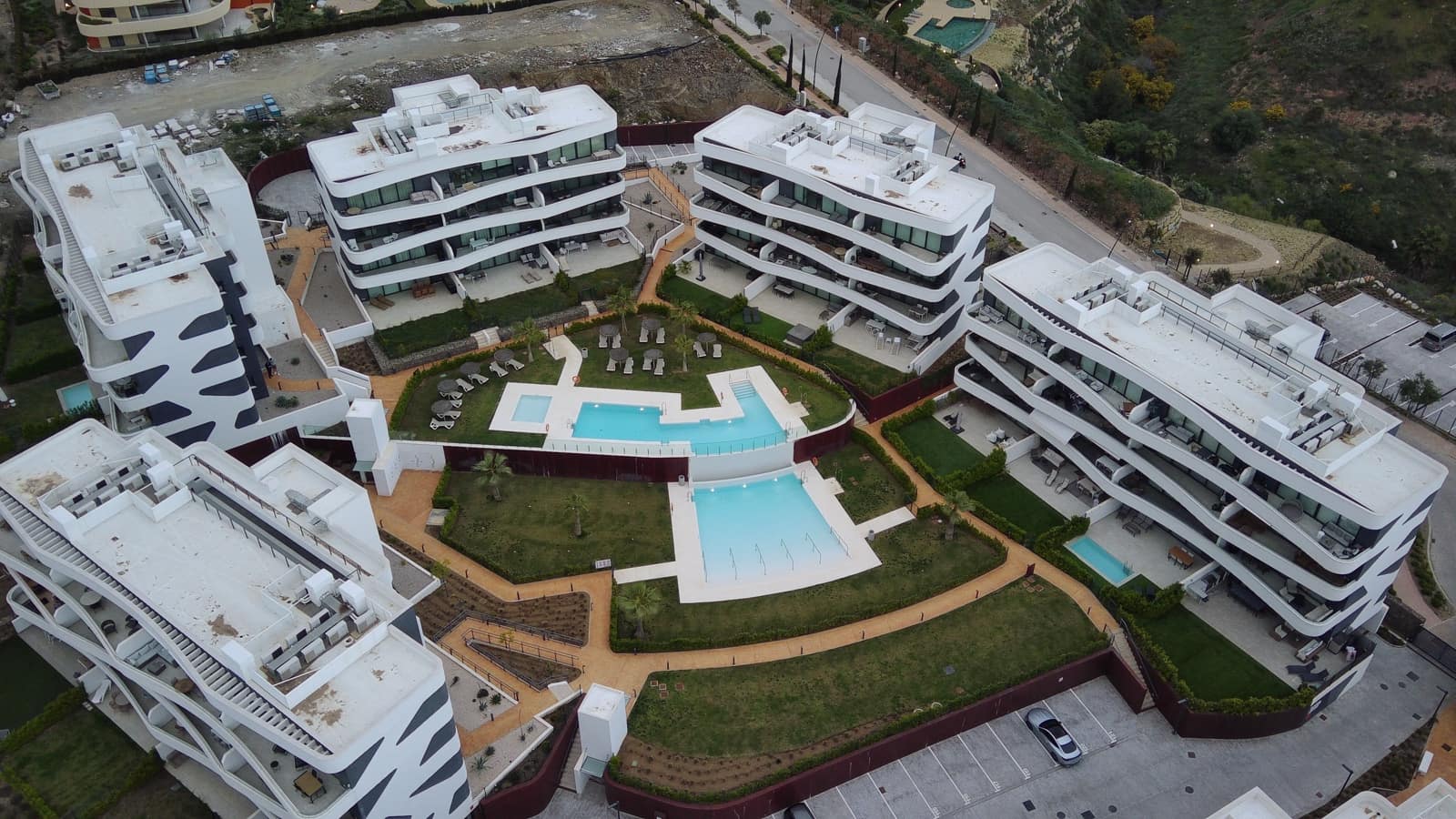 2 sypialnia Penthouse na sprzedaż w Fuengirola z basenem - 475 000 € (Ref: 9727073)