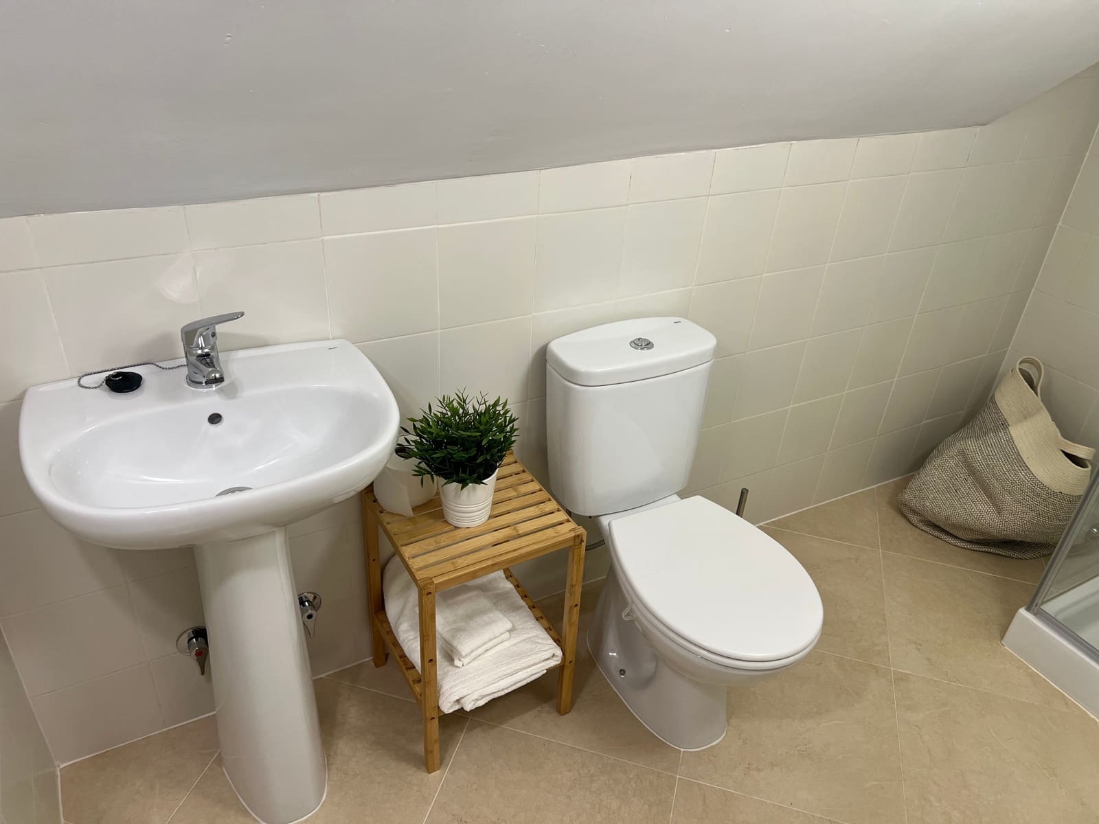 2 bedroom Apartment for rent in Benalmadena - € 1,300 (Ref: 9731567)