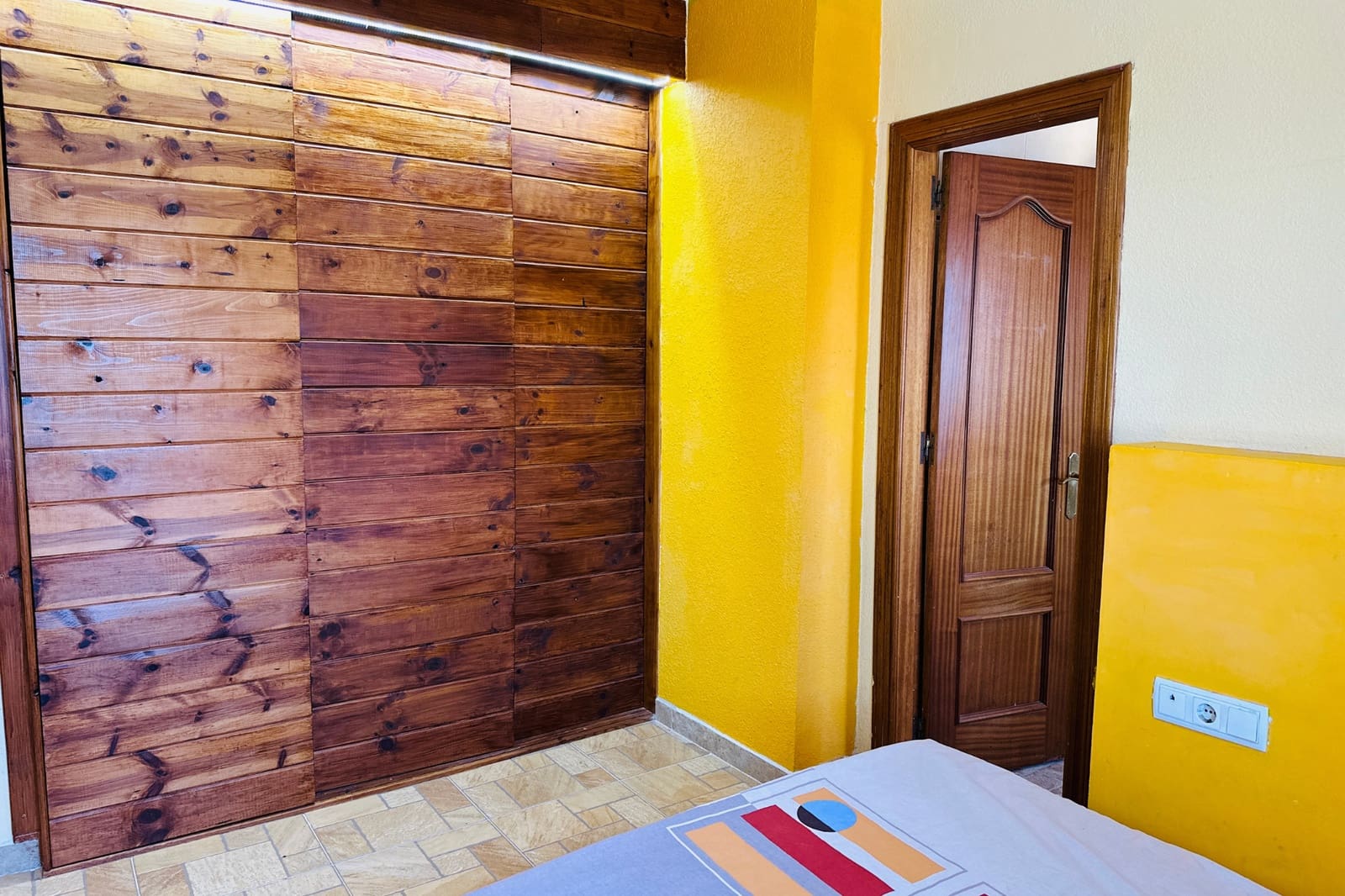 Chalet de 6 habitaciones en Alhaurín de la Torre en venta - 895.000 € (Ref: 9733765)