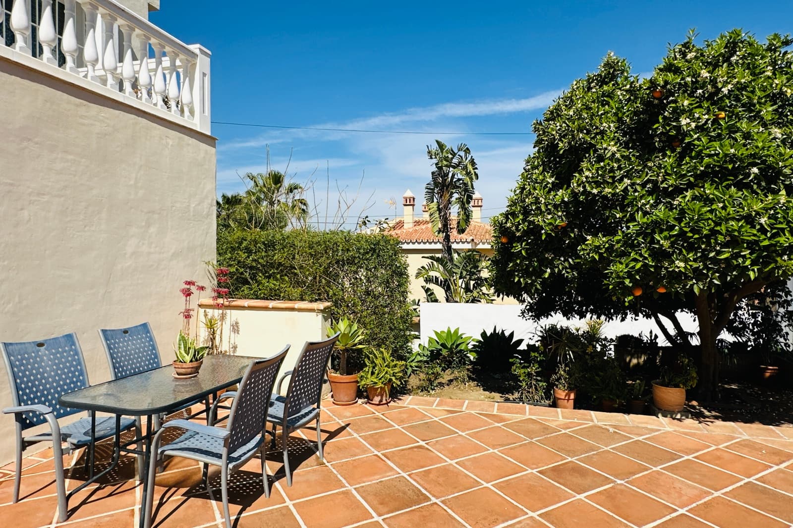 Chalet de 6 habitaciones en Alhaurín de la Torre en venta - 895.000 € (Ref: 9733765)