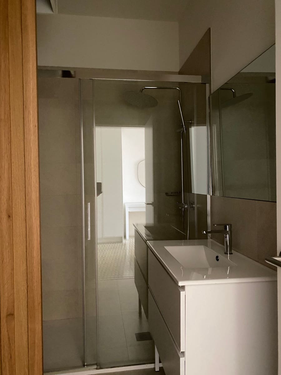 2 bedroom Apartment for rent in Palma de Mallorca - € 2,500 (Ref: 9734012)