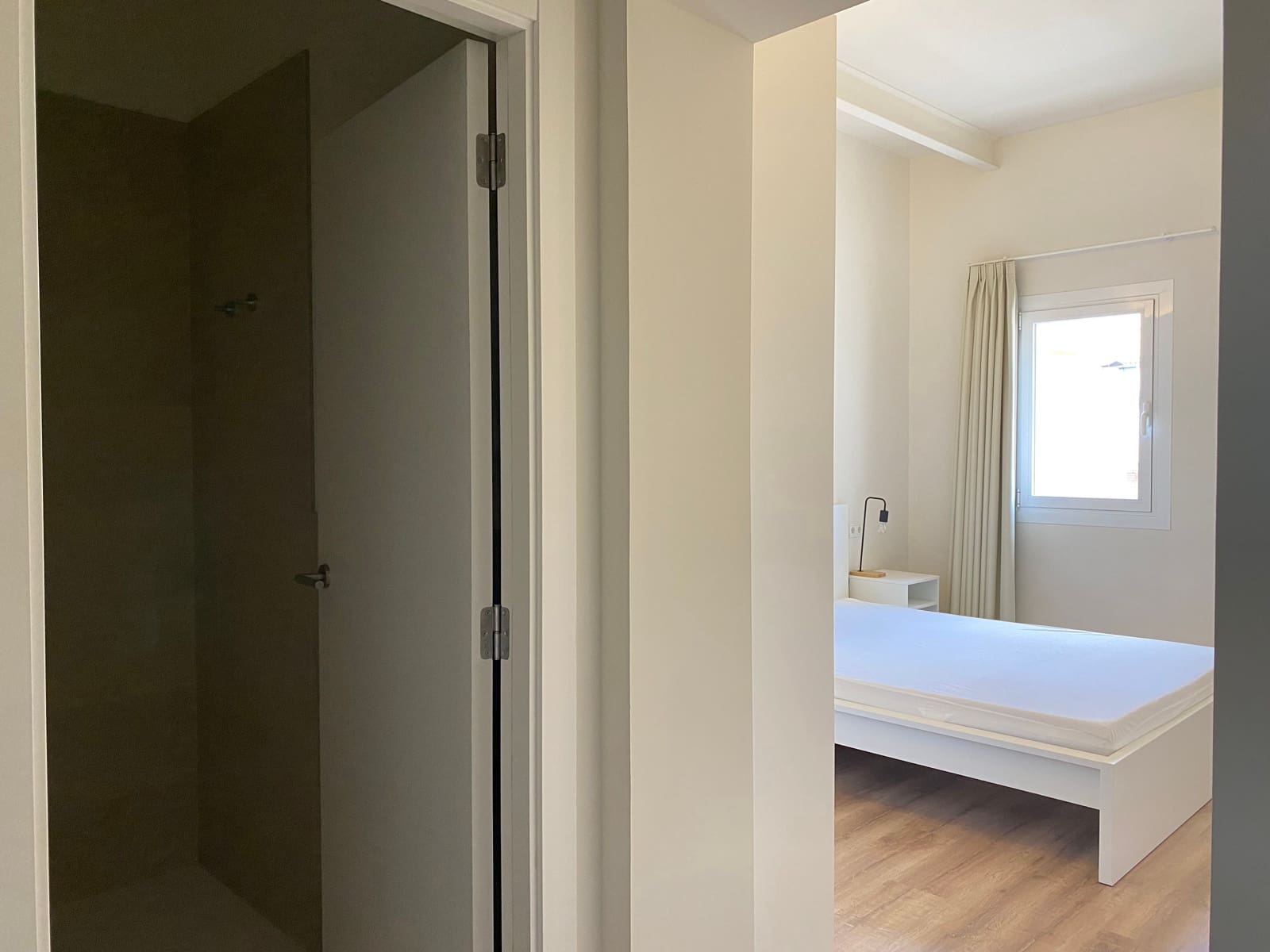 2 bedroom Apartment for rent in Palma de Mallorca - € 2,500 (Ref: 9734012)