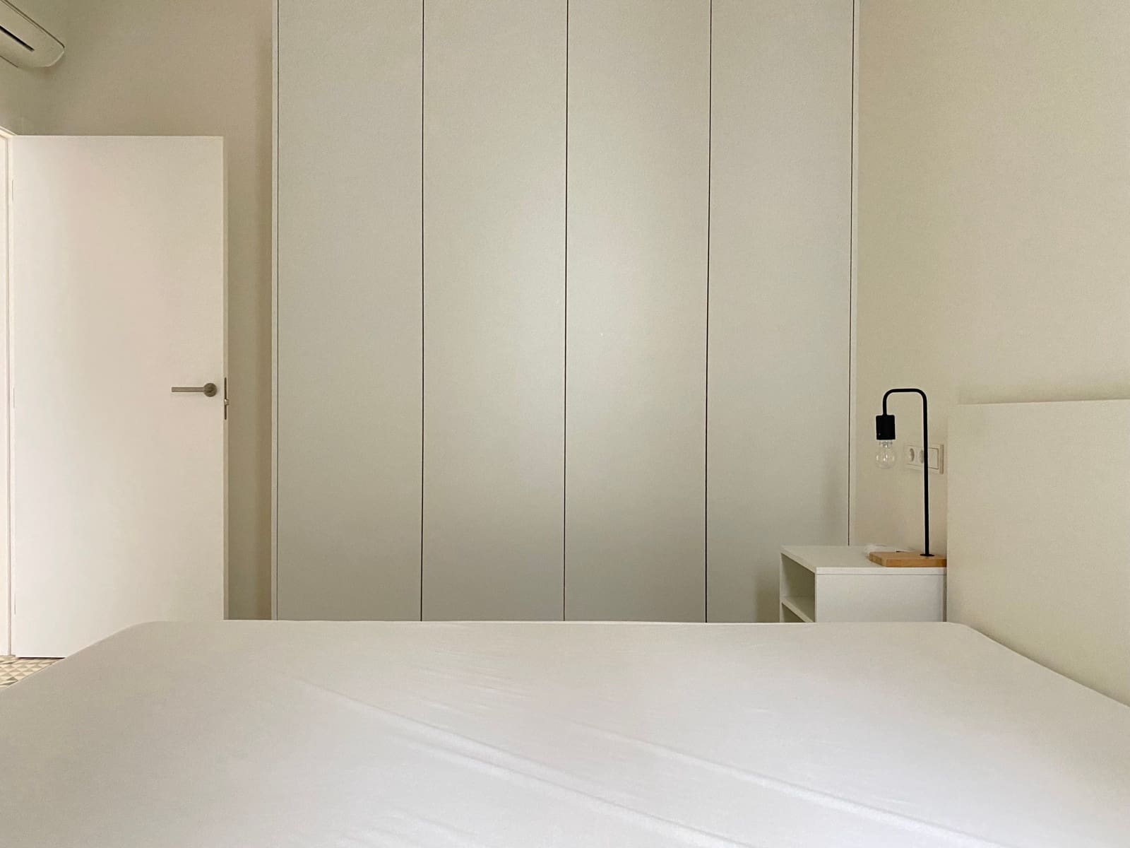 2 bedroom Apartment for rent in Palma de Mallorca - € 2,500 (Ref: 9734012)