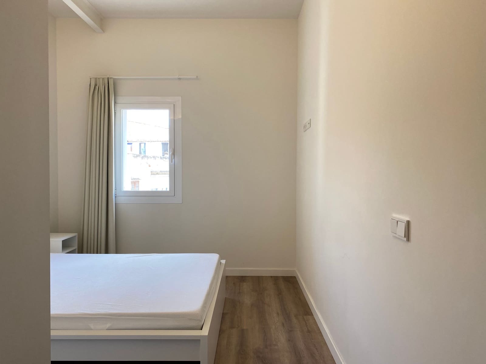 2 bedroom Apartment for rent in Palma de Mallorca - € 2,500 (Ref: 9734013)