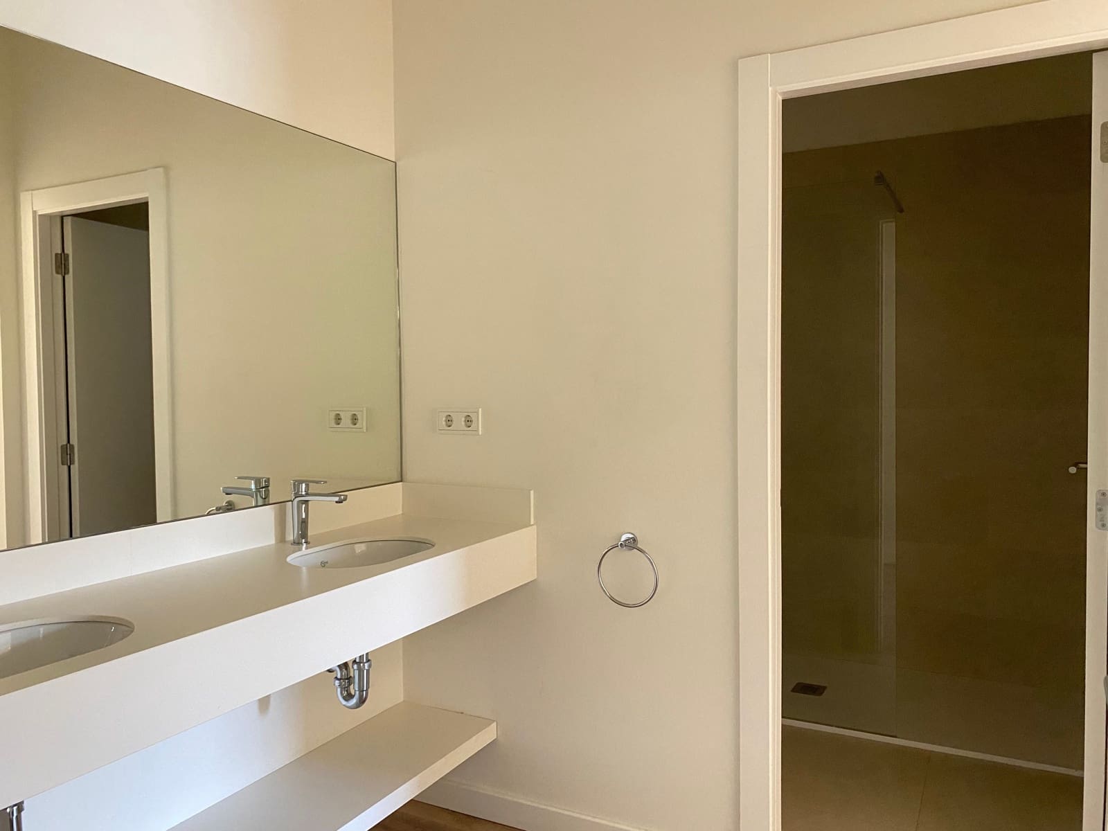 2 bedroom Apartment for rent in Palma de Mallorca - € 2,500 (Ref: 9734014)