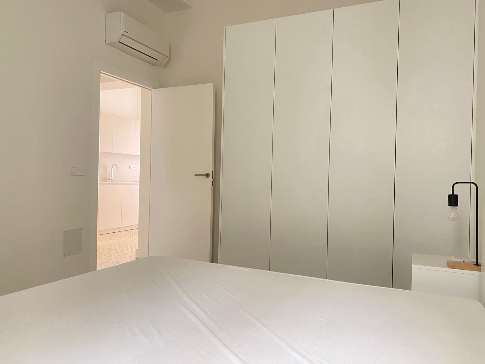 2 bedroom Apartment for rent in Palma de Mallorca - € 2,500 (Ref: 9734014)