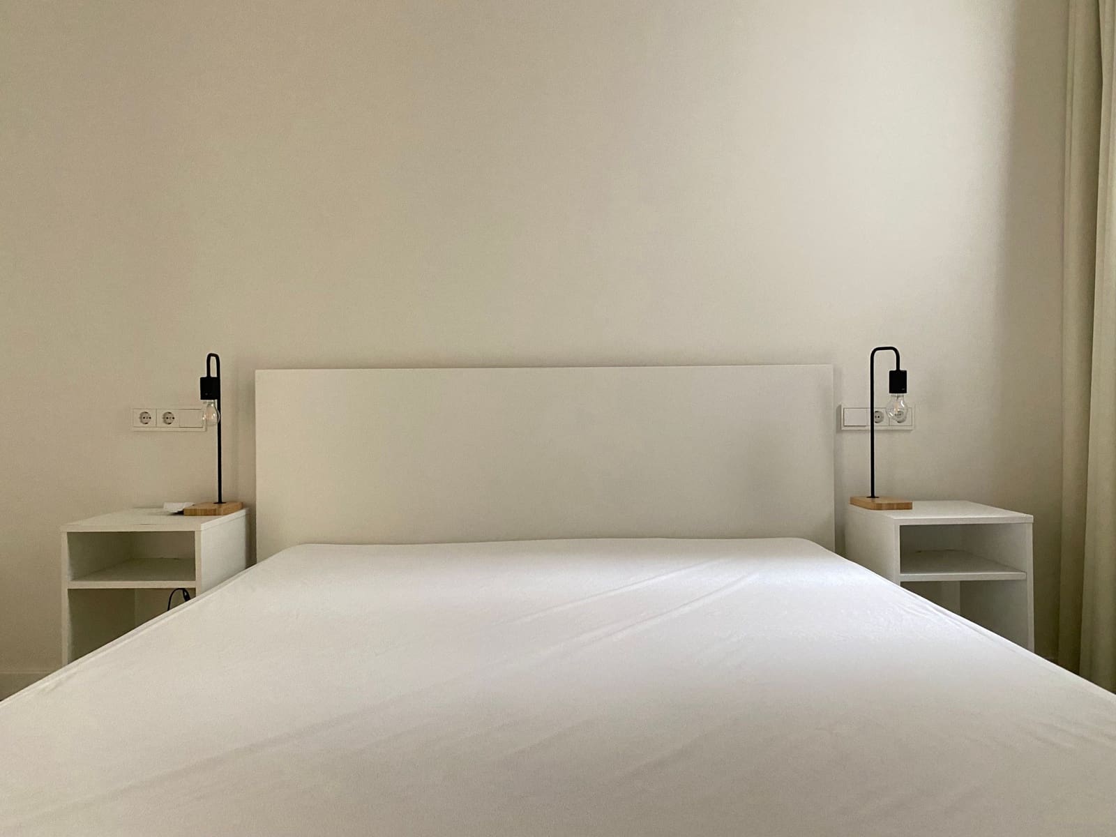 2 bedroom Apartment for rent in Palma de Mallorca - € 2,500 (Ref: 9734014)