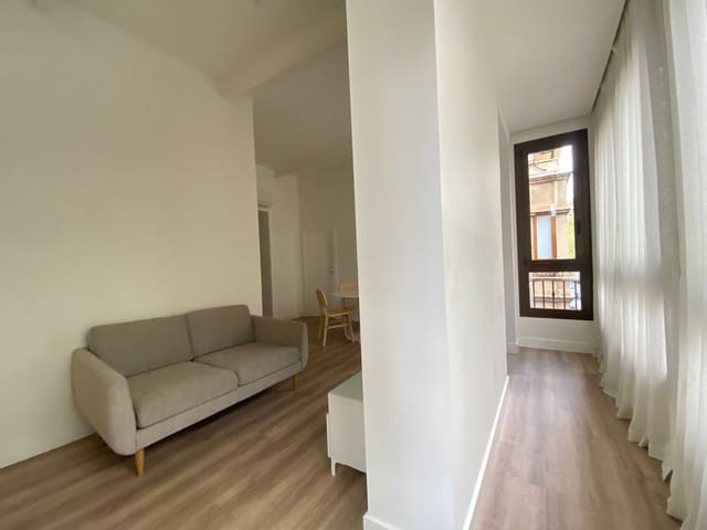 1 bedroom Apartment for rent in Pere Garau, Palma de Mallorca - € 1,600 (Ref: 9734163)