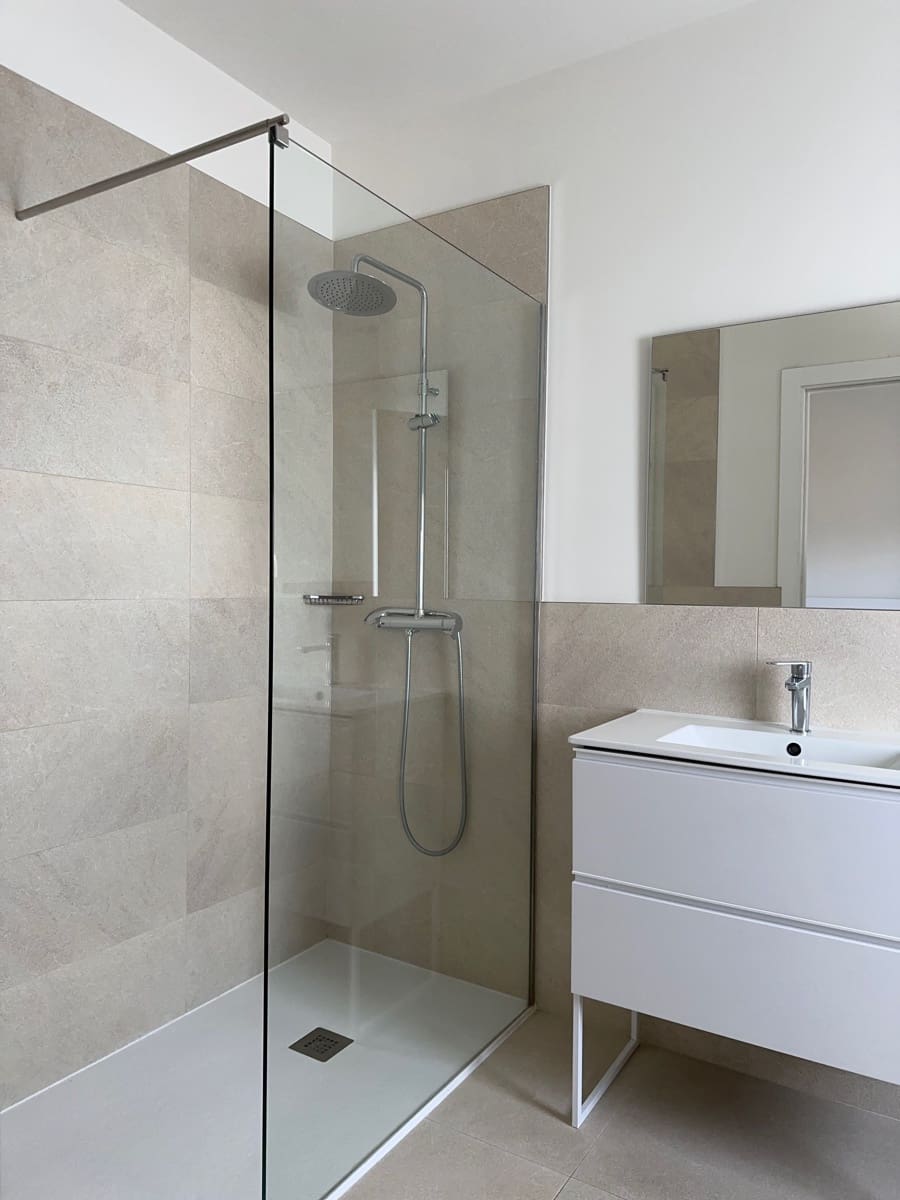 2 bedroom Apartment for rent in Palma de Mallorca - € 2,800 (Ref: 9736138)