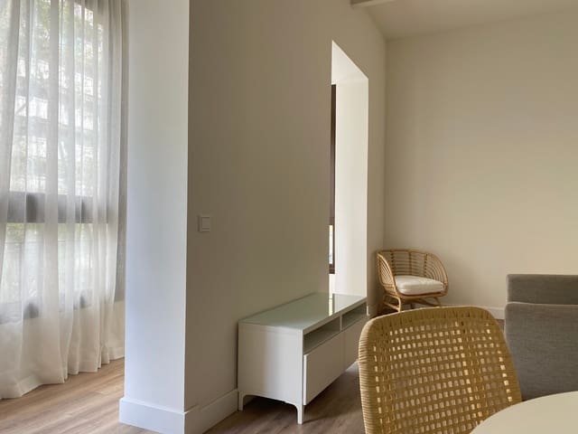 1 bedroom Apartment for rent in Marques de la Fonsanta, Palma de Mallorca - € 1,500 (Ref: 9737282)