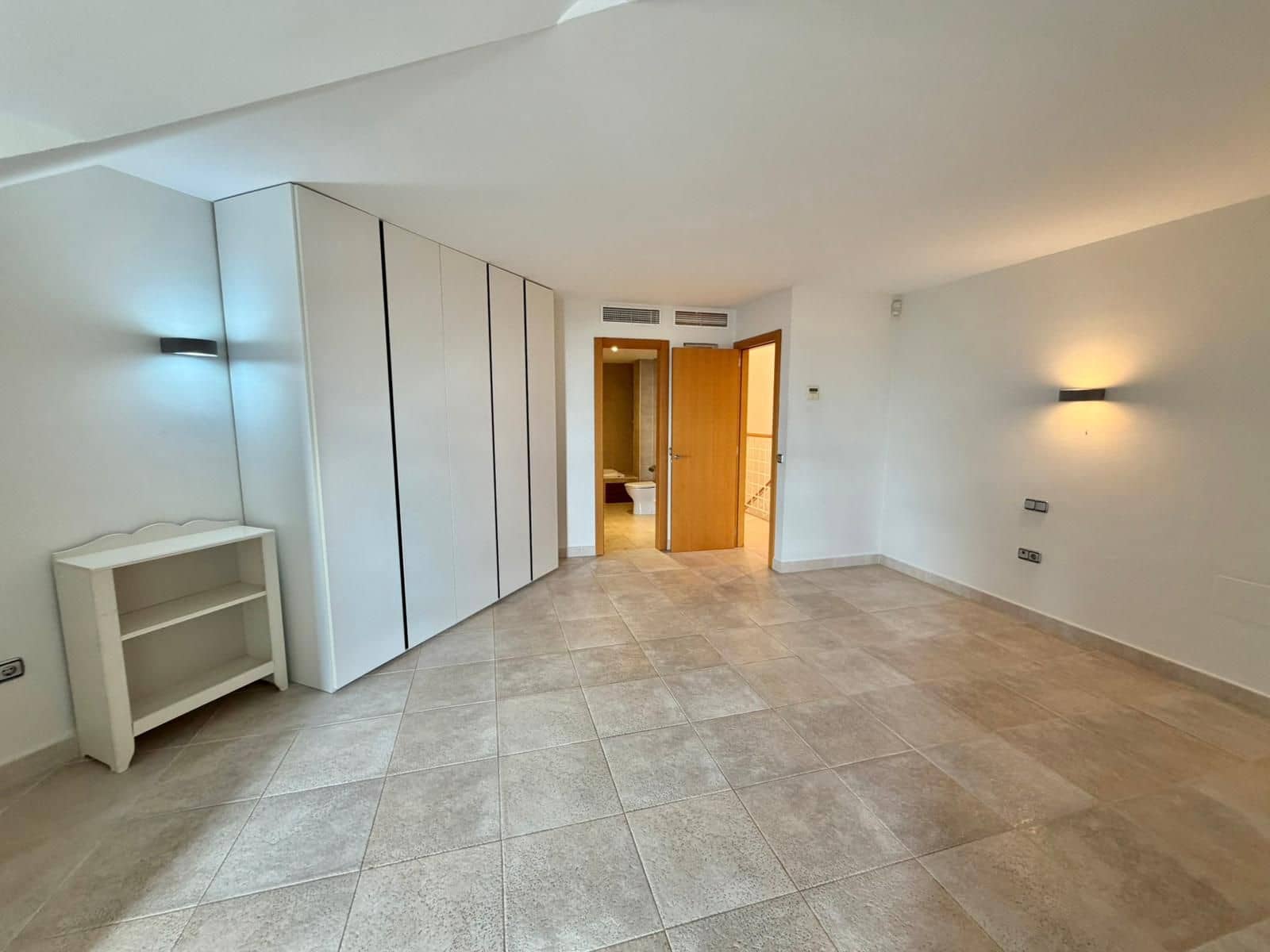 3 bedroom Apartment for sale in Benalmadena with pool - € 640,000 (Ref: 9737775)