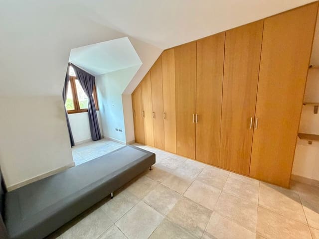 3 Zimmer Apartment zu verkaufen in La Capellanía - El Higuerón, Benalmádena mit Pool - 640.000 € (Ref: 9737775)