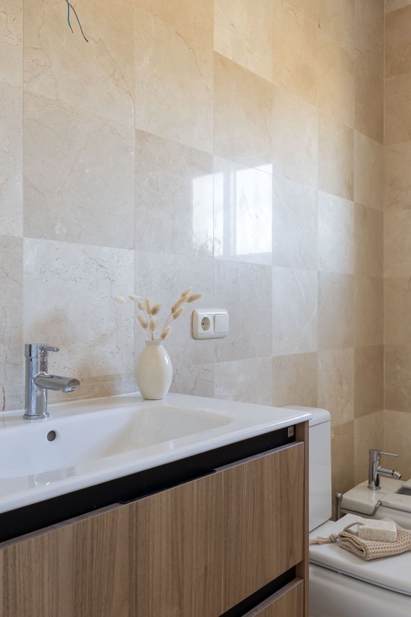 6 Zimmer Haus zu verkaufen in Vinuela mit Pool - 599.000 € (Ref: 9737913)