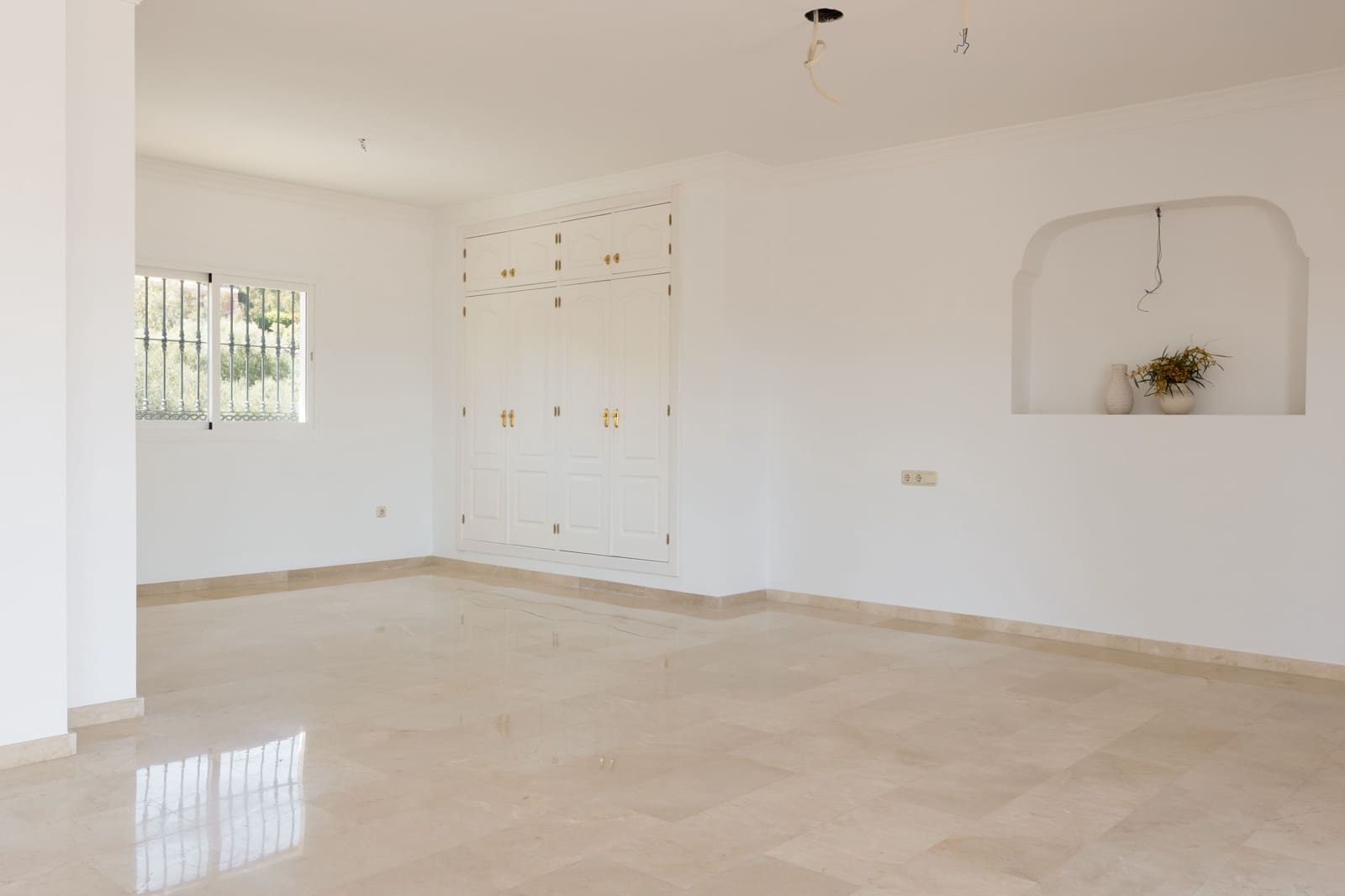 6 Zimmer Haus zu verkaufen in Vinuela mit Pool - 599.000 € (Ref: 9737913)