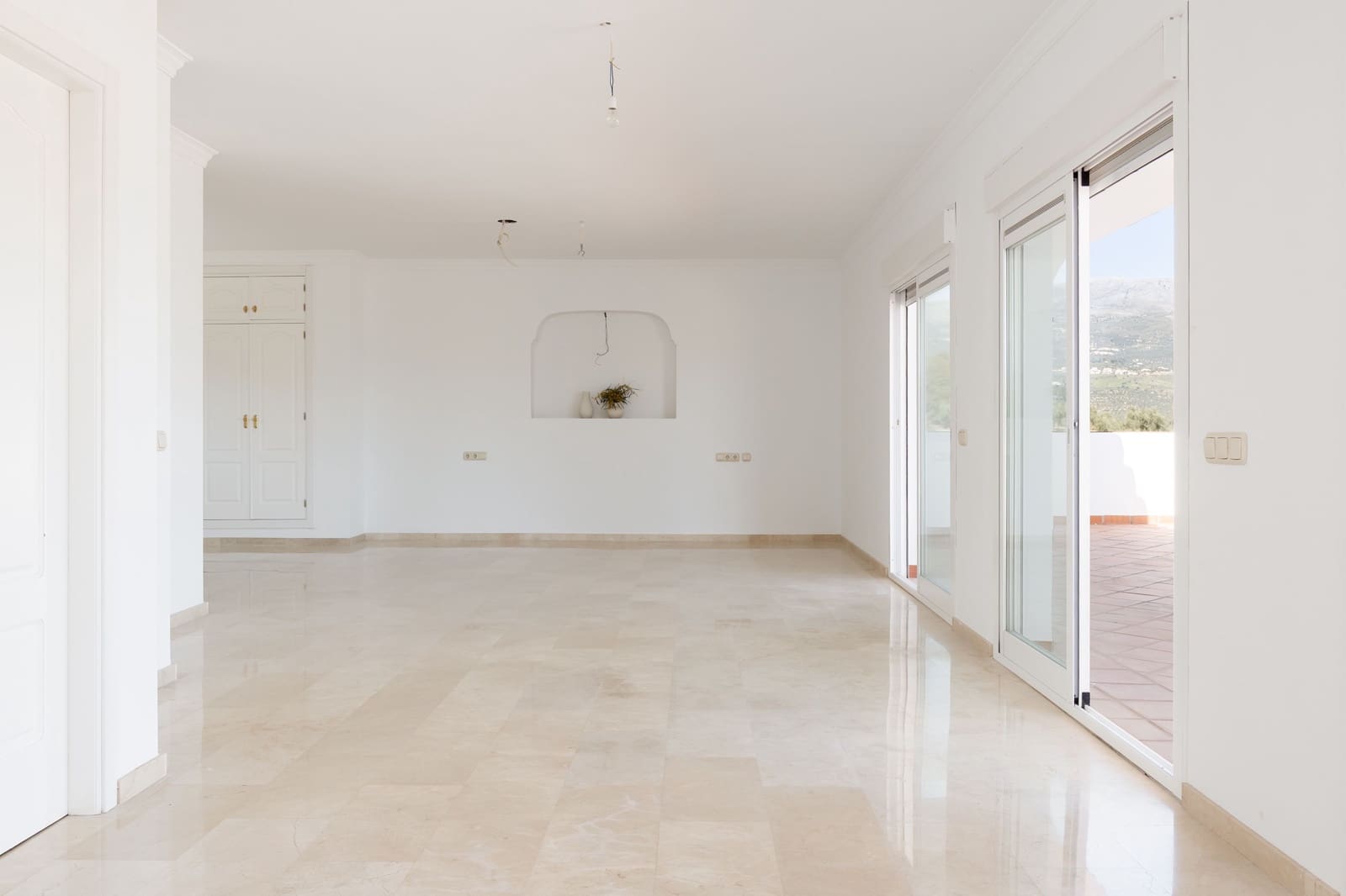 6 Zimmer Haus zu verkaufen in Vinuela mit Pool - 599.000 € (Ref: 9737913)