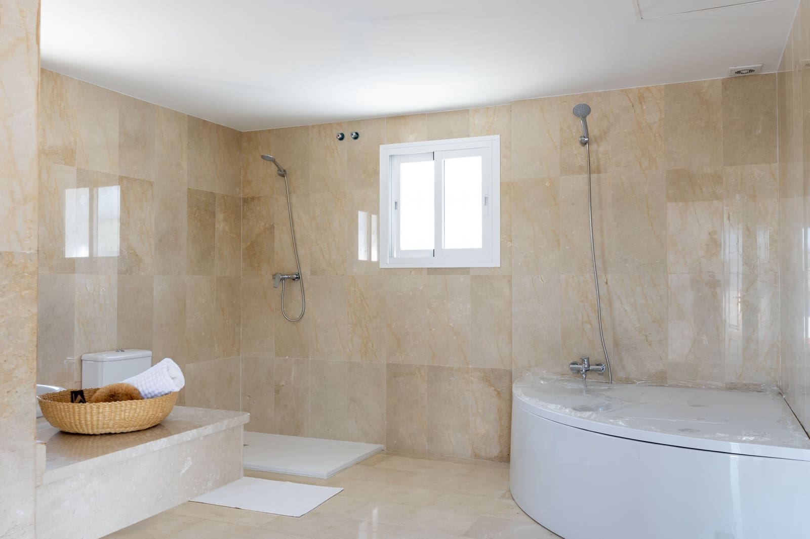 6 Zimmer Haus zu verkaufen in Vinuela mit Pool - 599.000 € (Ref: 9737913)