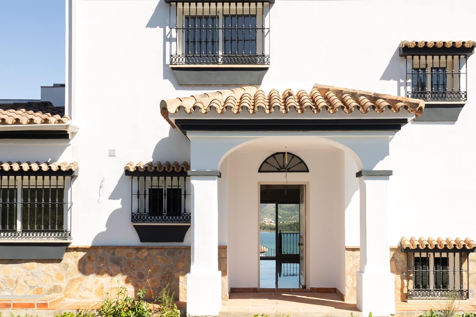 6 Zimmer Haus zu verkaufen in Vinuela mit Pool - 599.000 € (Ref: 9737913)