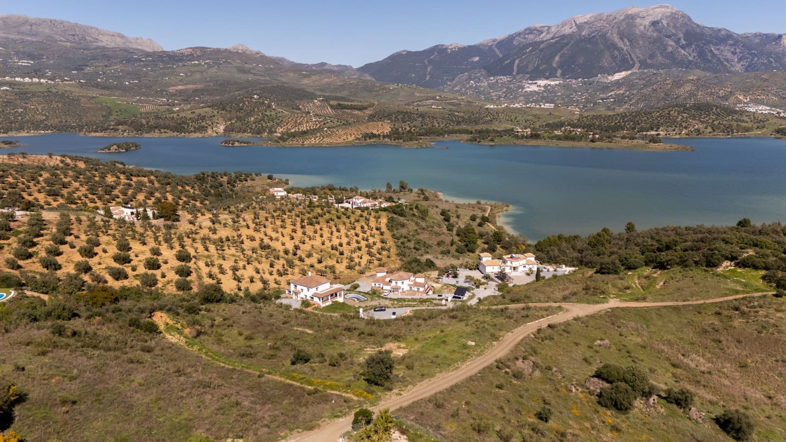 6 Zimmer Haus zu verkaufen in Vinuela mit Pool - 599.000 € (Ref: 9737913)