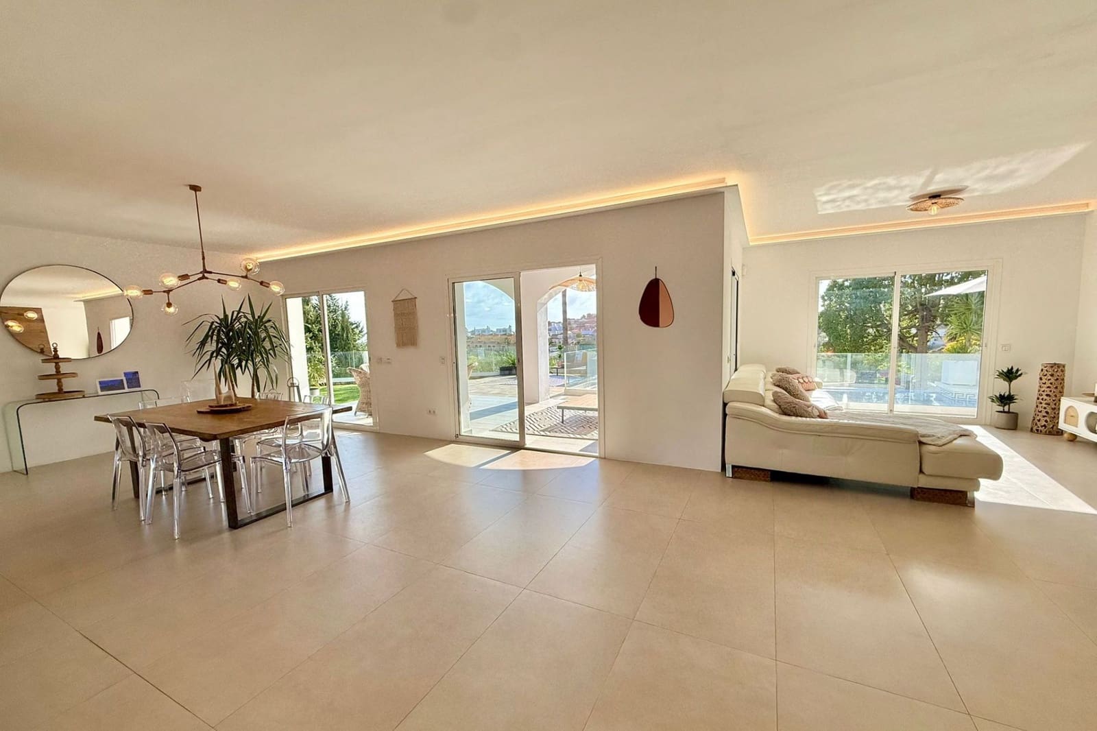 3 chambre Maison de Ville à vendre à Mijas Costa avec piscine - 1 320 000 € (Ref: 9746718)