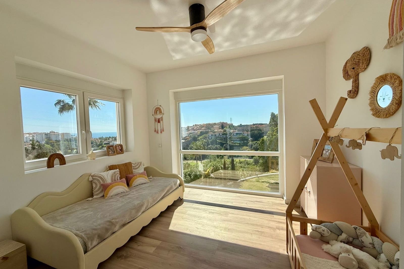 3 chambre Maison de Ville à vendre à Mijas Costa avec piscine - 1 320 000 € (Ref: 9746718)