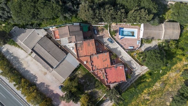 Hus till salu i Ciudad Jardín, Málaga stad med pool - 2 100 000 € (Ref: 9746812)