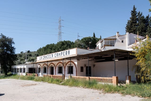 Hus till salu i Ciudad Jardín, Málaga stad med pool - 2 100 000 € (Ref: 9746812)