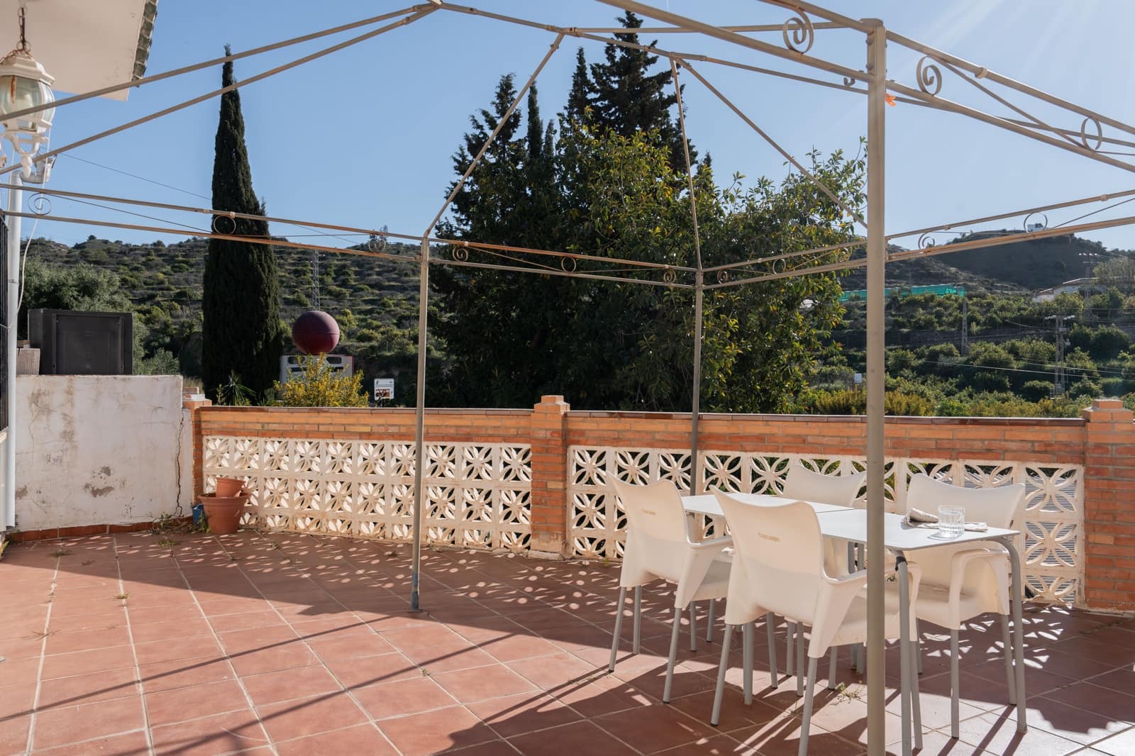 Hus till salu i Malaga stad med pool - 2 100 000 € (Ref: 9746812)