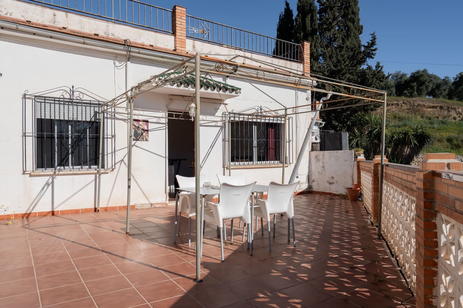 Hus till salu i Malaga stad med pool - 2 100 000 € (Ref: 9746812)