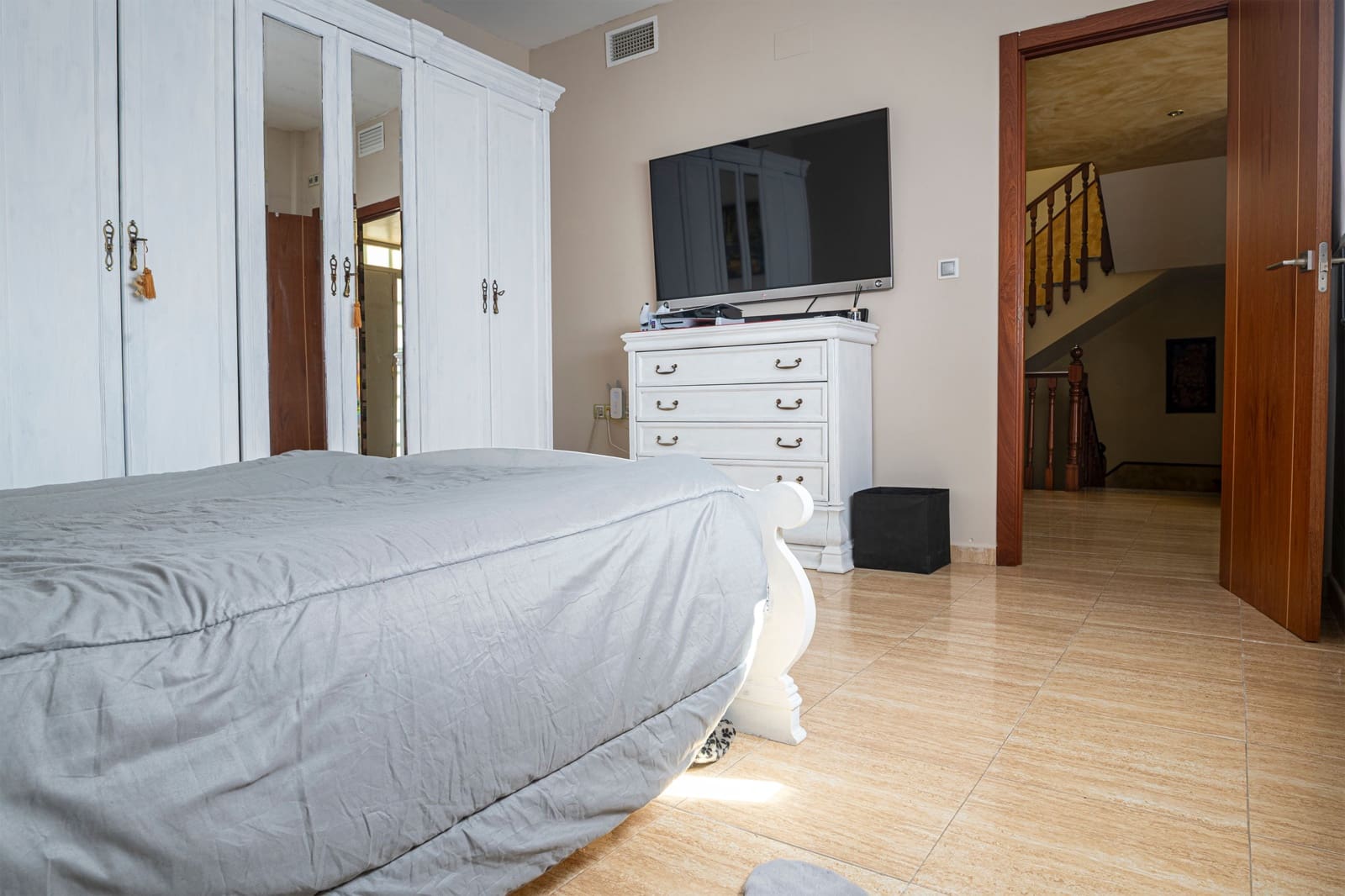 4 bedroom Townhouse for sale in La Guardia de Jaen with pool - € 340,000 (Ref: 9747070)