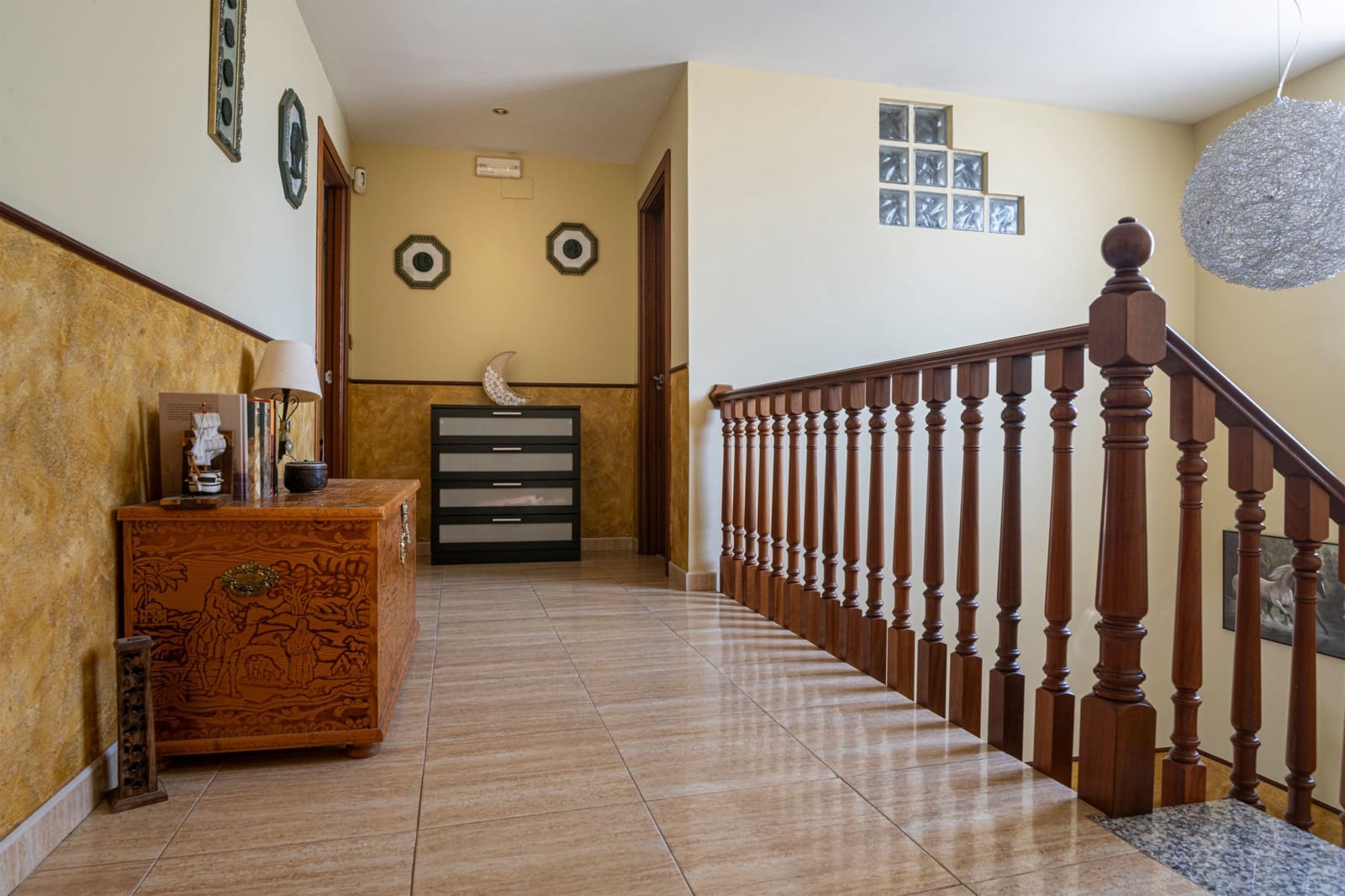 4 bedroom Townhouse for sale in La Guardia de Jaen with pool - € 340,000 (Ref: 9747070)