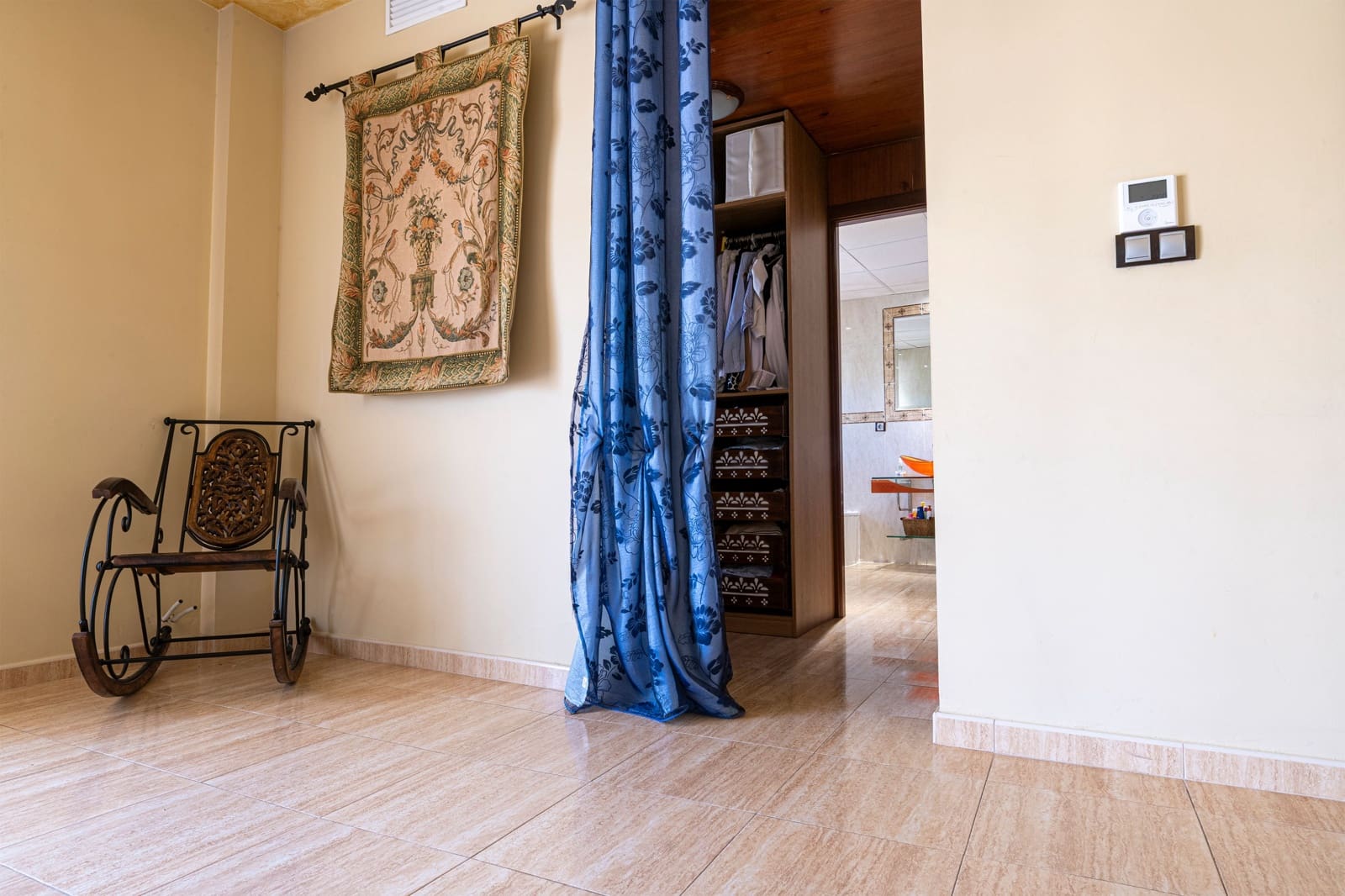 4 bedroom Townhouse for sale in La Guardia de Jaen with pool - € 340,000 (Ref: 9747070)