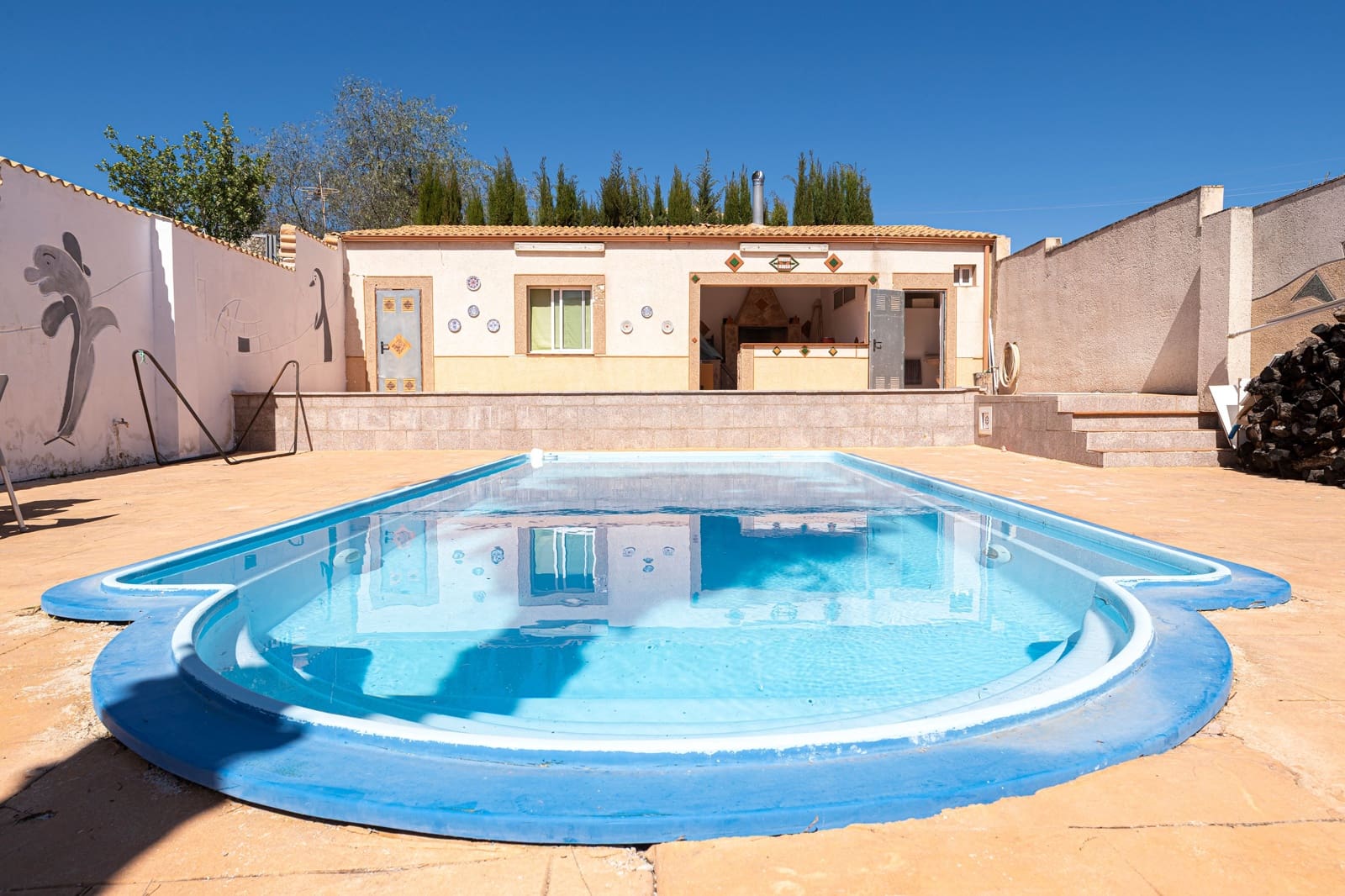 4 bedroom Townhouse for sale in La Guardia de Jaen with pool - € 340,000 (Ref: 9747070)