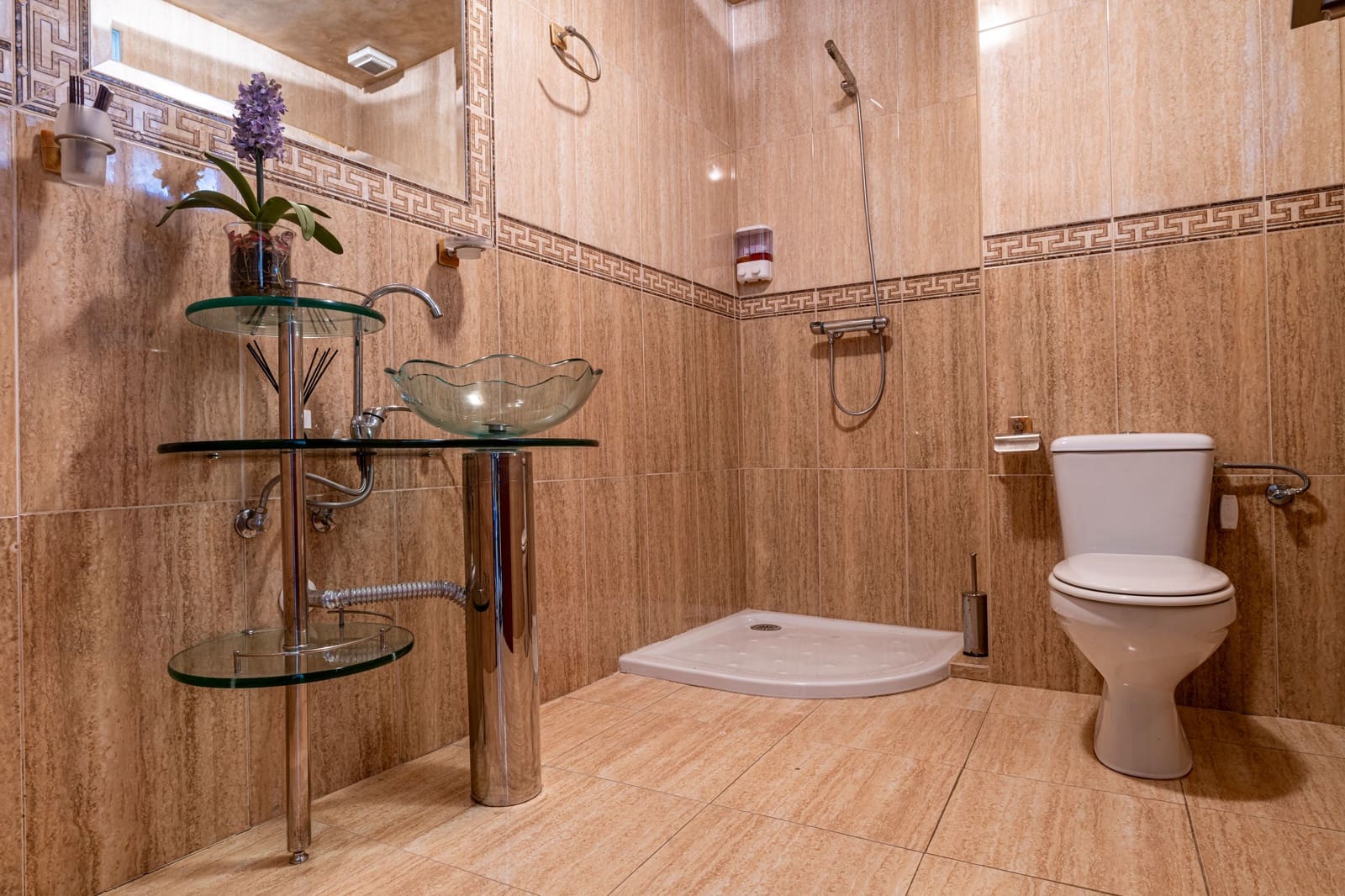 4 bedroom Townhouse for sale in La Guardia de Jaen with pool - € 340,000 (Ref: 9747070)