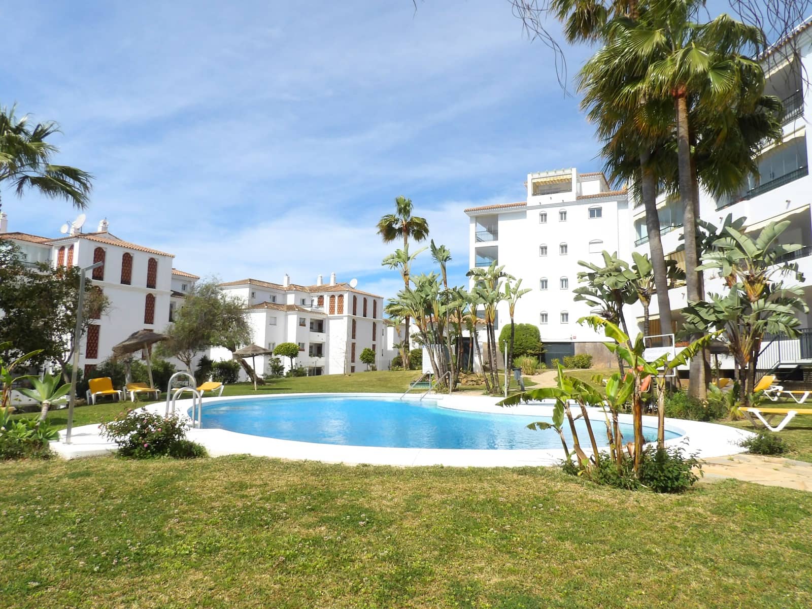 2 quarto Apartamento para venda em Mijas Costa com piscina - 379 000 € (Ref: 9747187)
