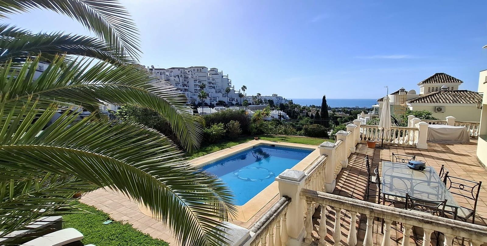 3 sypialnia Willa na sprzedaż w Mijas Costa z basenem - 995 000 € (Ref: 9747323)