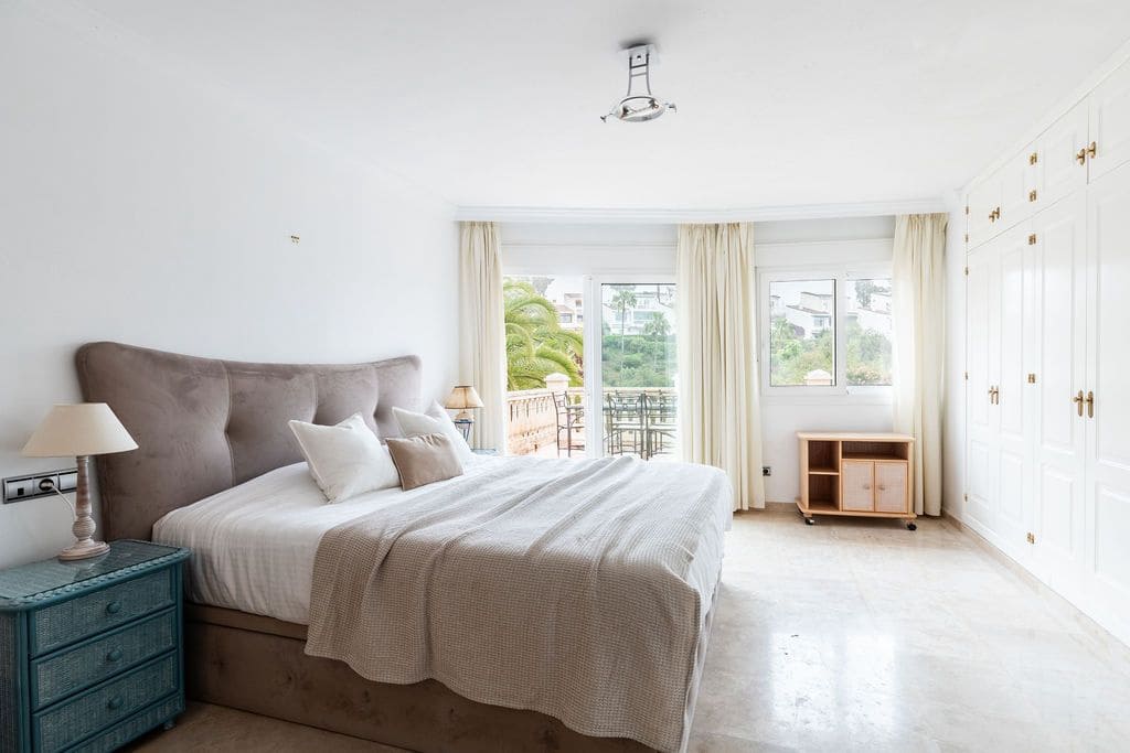 3 sypialnia Willa na sprzedaż w Mijas Costa z basenem - 995 000 € (Ref: 9747323)
